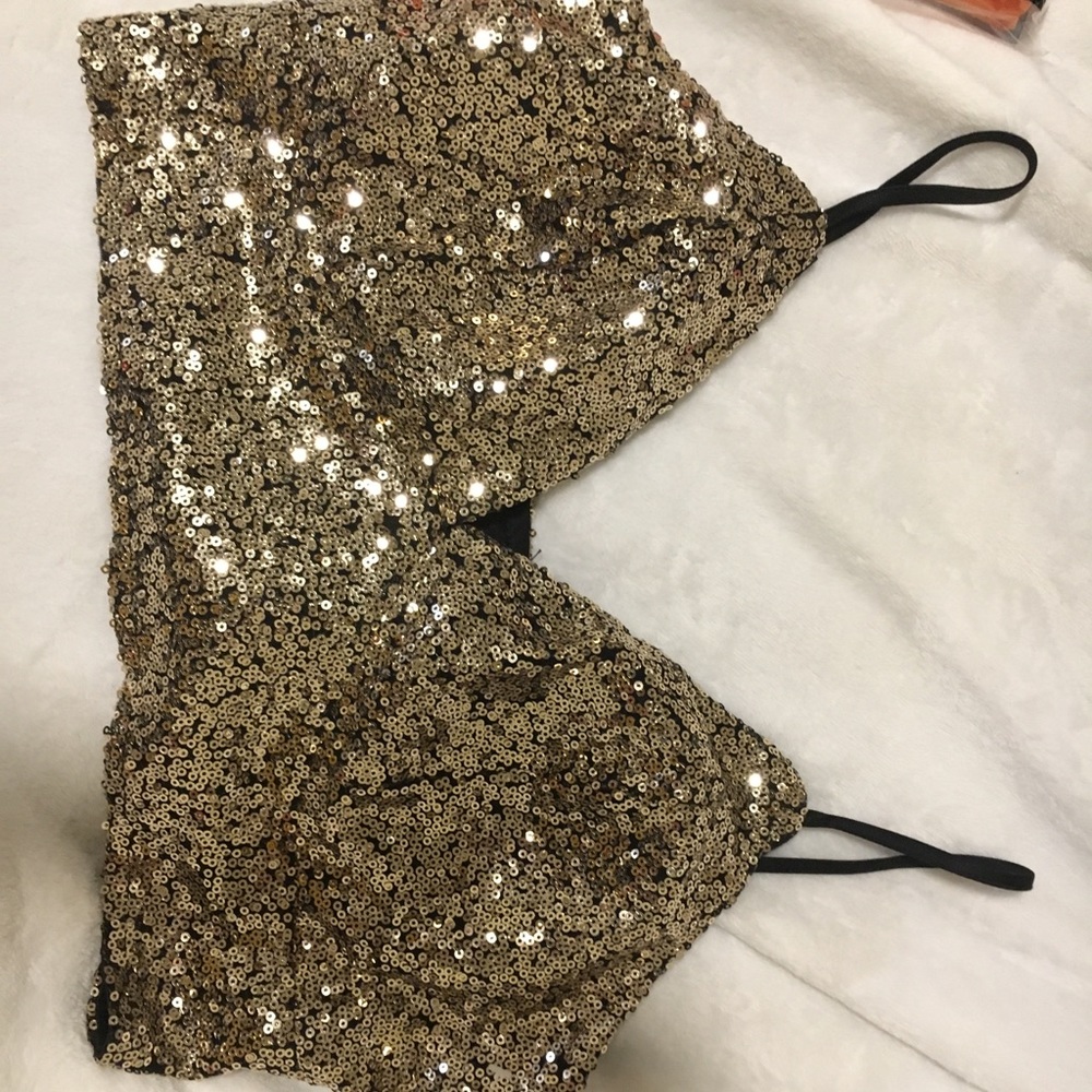 Sparkly gold crop top